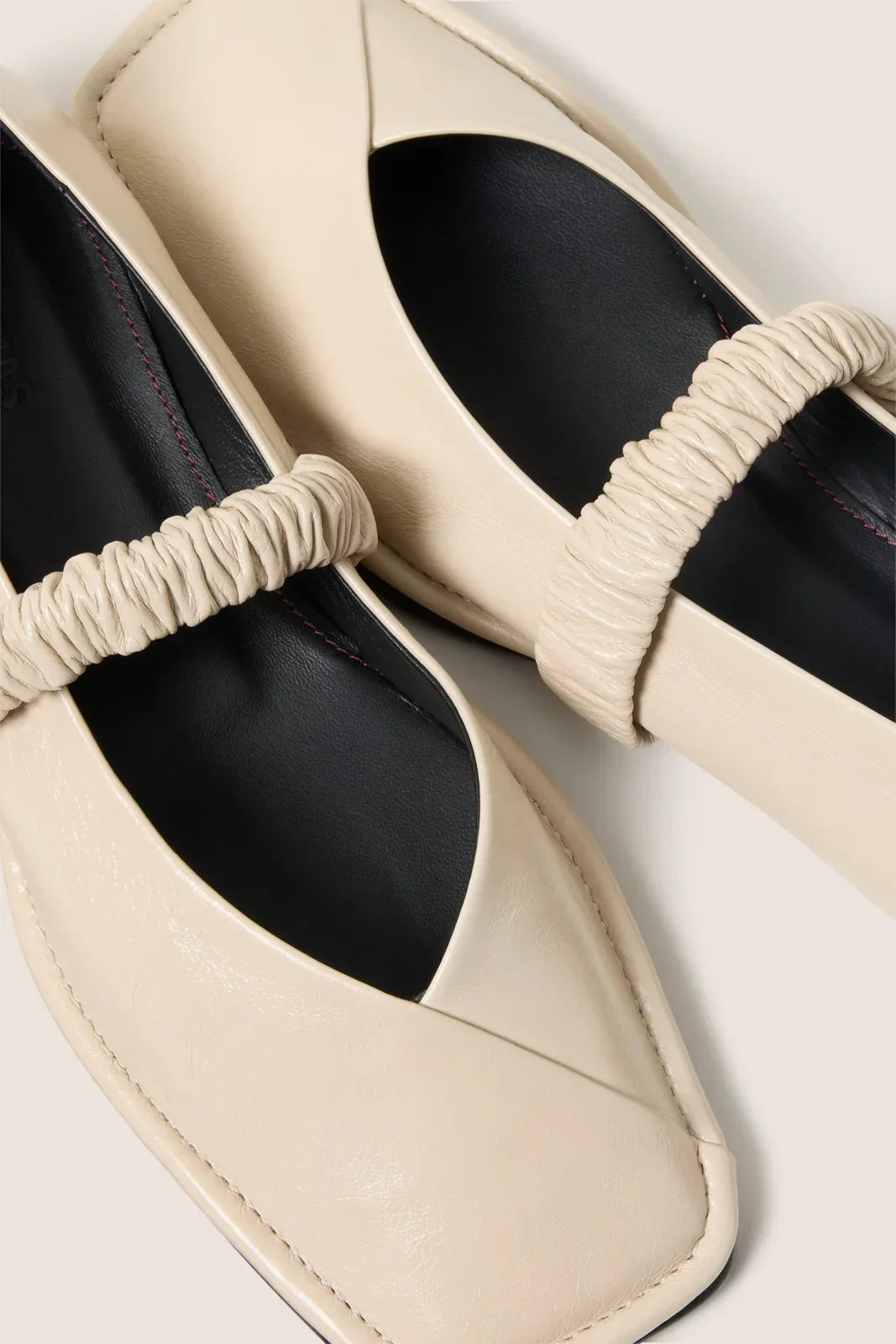 Lautan Leather Ballet Flat