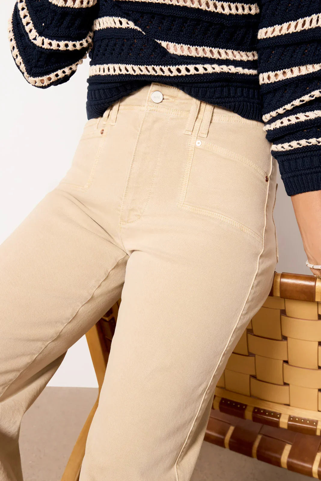 Anessa w Inset Pockets