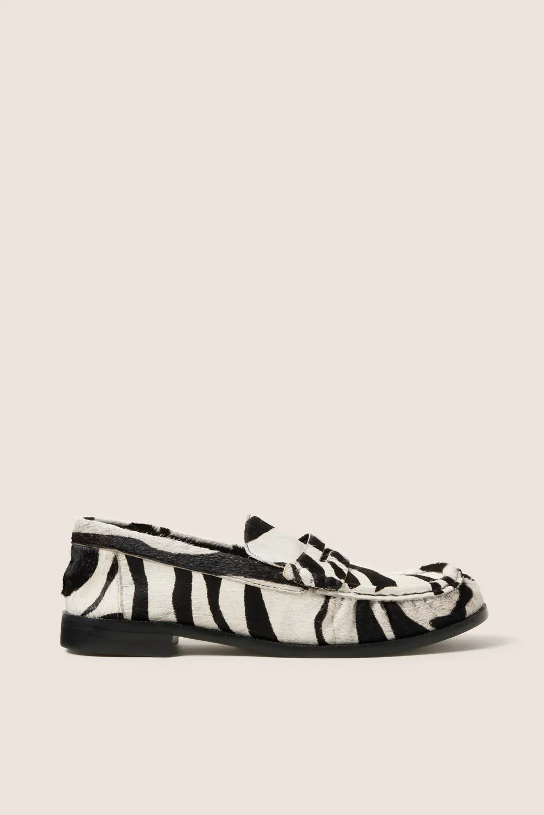 Tyche Loafer