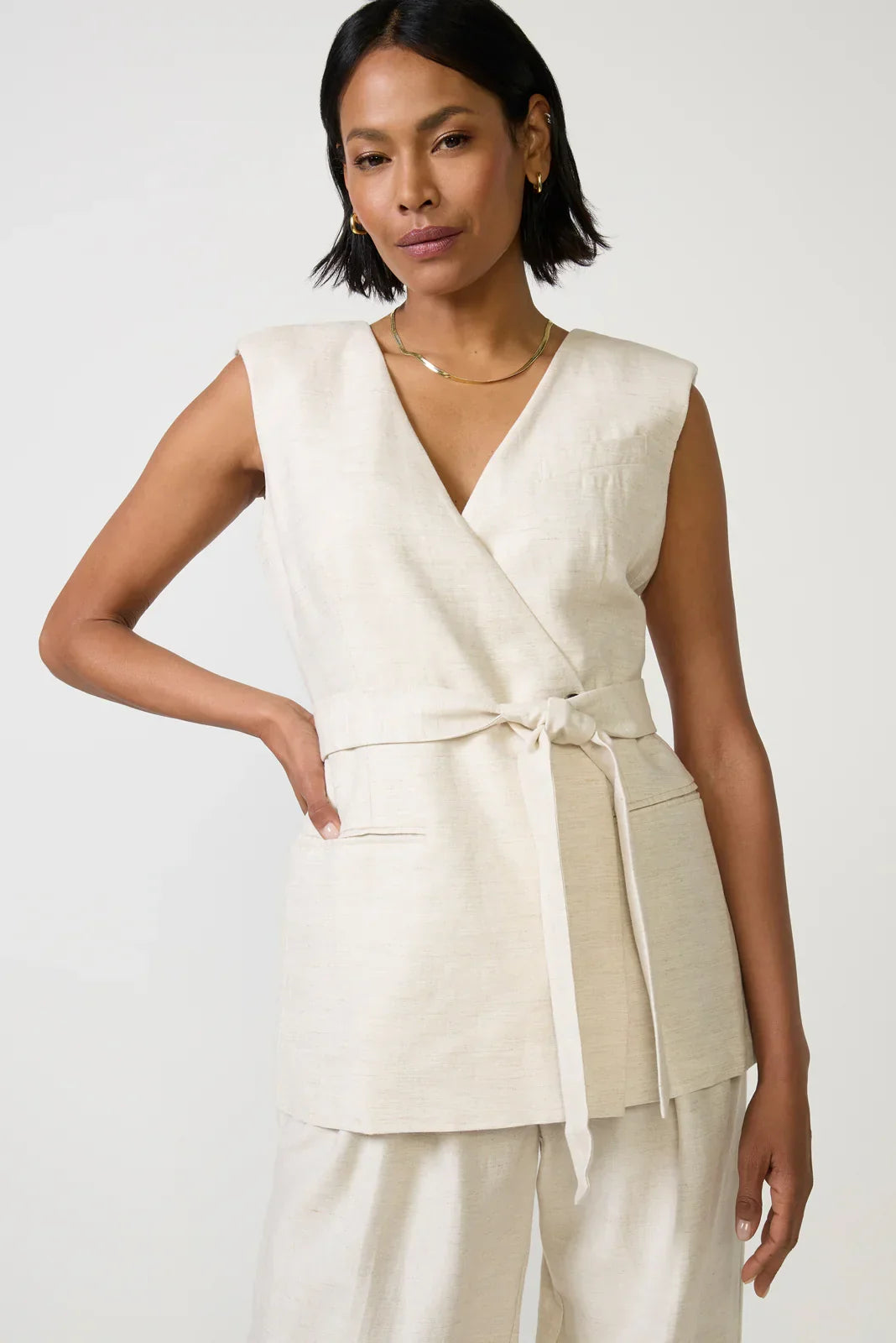 Linen Sleeveless Belted Vest