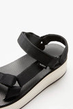 Flatform Universal Sandal