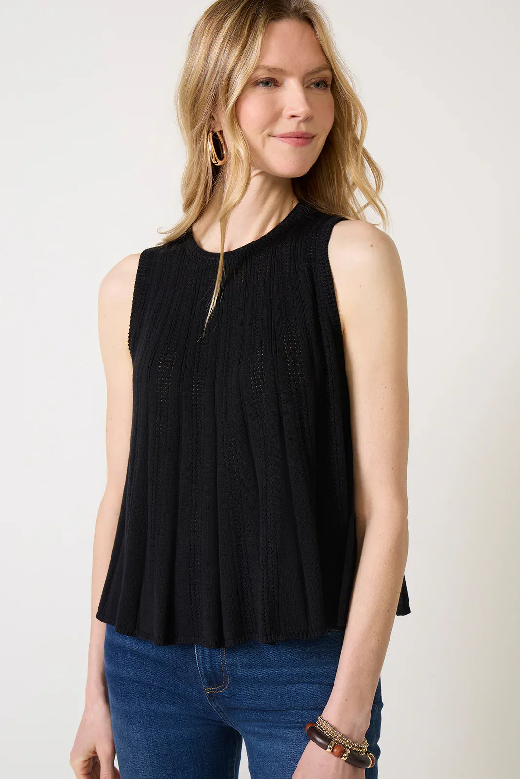 Mira Swing Hem Crew Tank