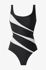 DD Cup Helix One Piece in Colorblock